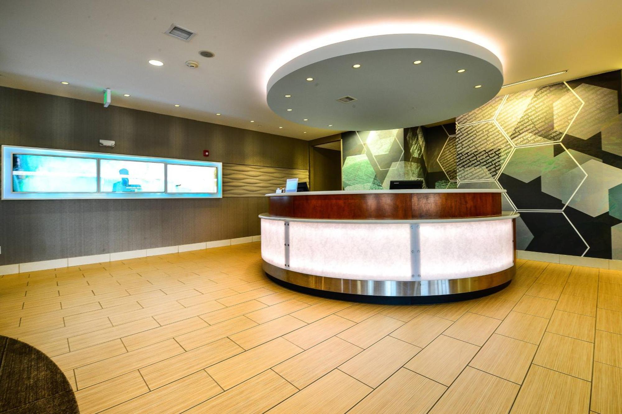 Springhill Suites By Marriott Grand Forks Ngoại thất bức ảnh