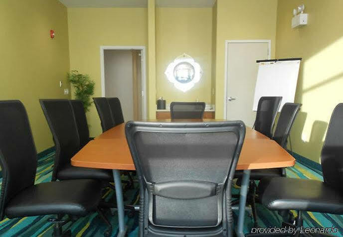 Springhill Suites By Marriott Grand Forks Ngoại thất bức ảnh